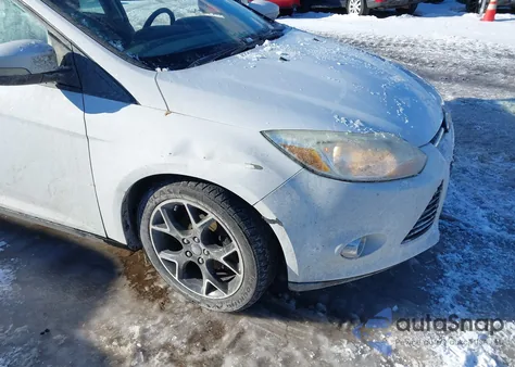 2013 Ford Focus Se из США, поврежденный, VIN 1FADP3K29DL174138